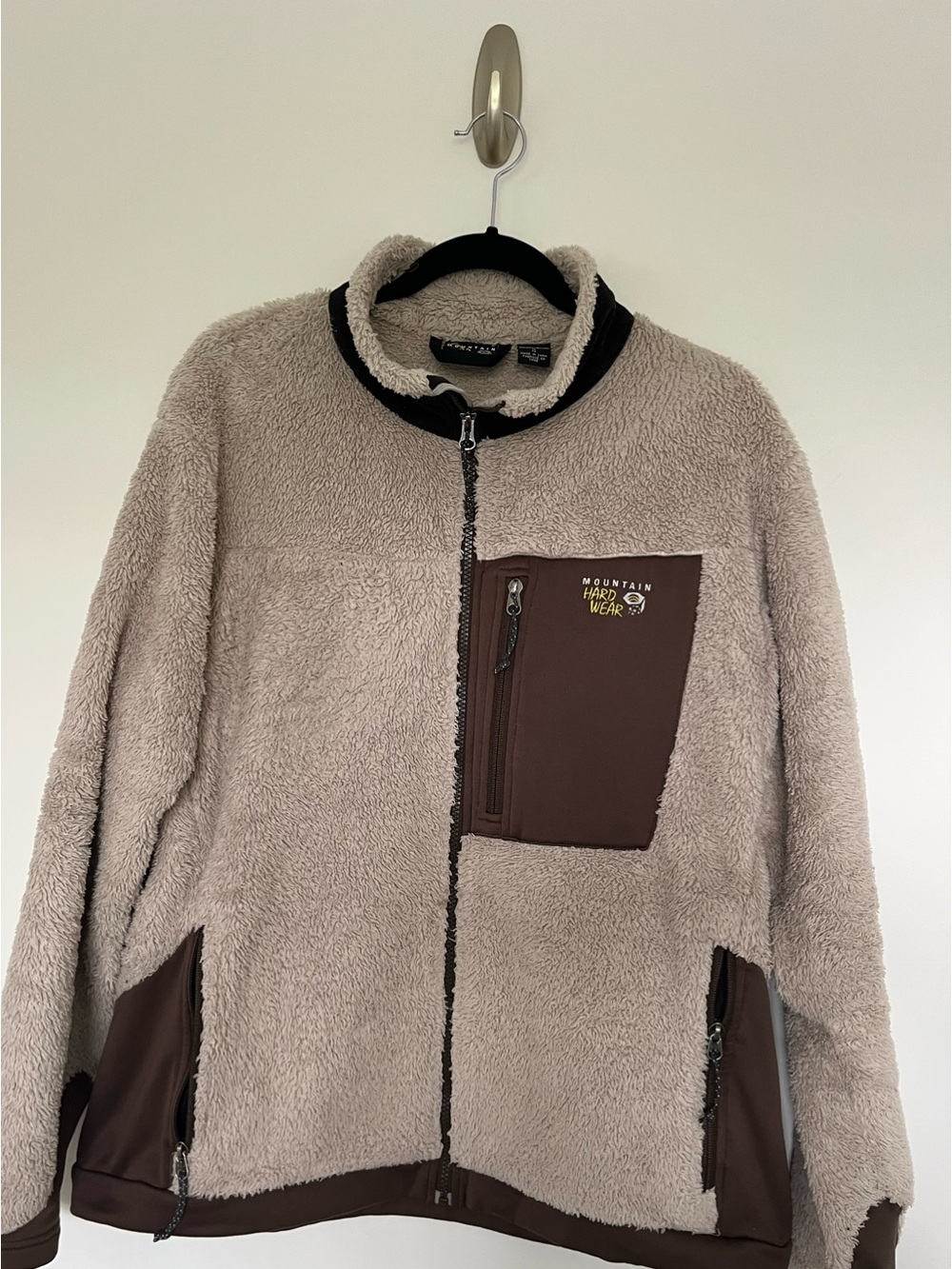 Mountain Hardwear Light Beige Sherpa Fleece Jacket with Dark Brown Trim